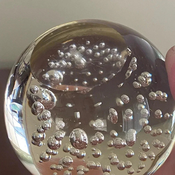 Clear controlled bubble paperweight 3” clear polished bottom unsigned - Picture 5 of 6